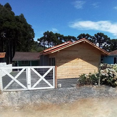 Suites De Ferias Alternativa Urubici Exterior photo